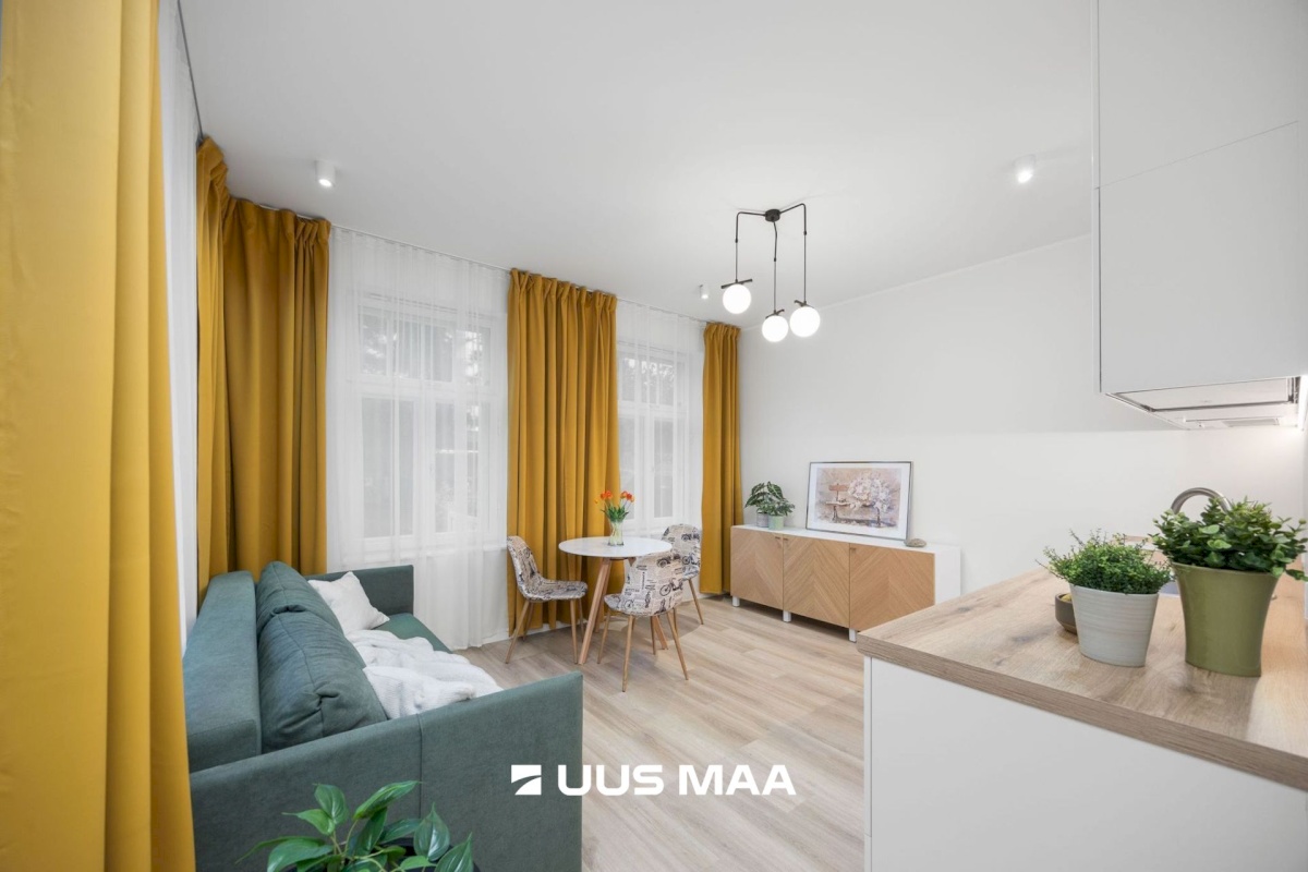 Tallinn, Nõmme linnaosa, Raudtee tn 35