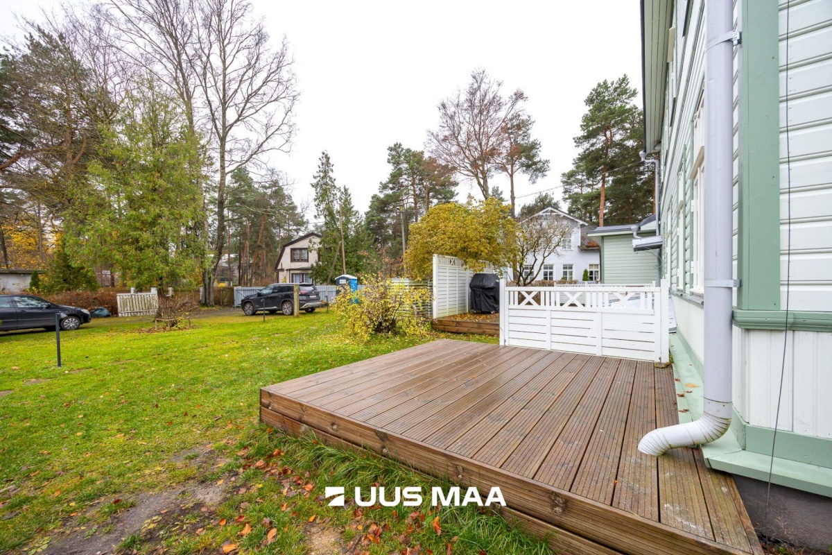 Tallinn, Nõmme linnaosa, Raudtee tn 35