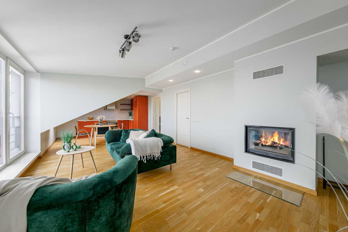 Tallinn, Kesklinna linnaosa, Südalinn, Pärnu mnt 27