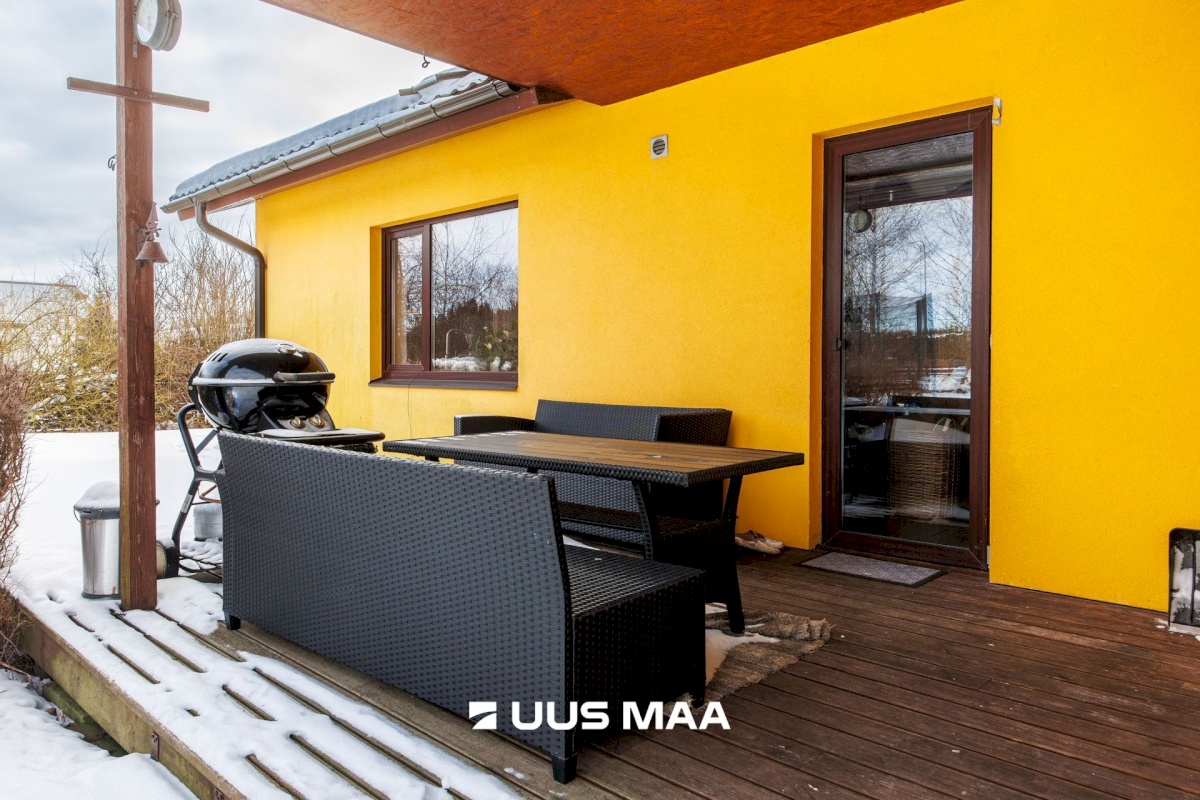 Rae vald, Rae küla, Roosipõõsa tee 7