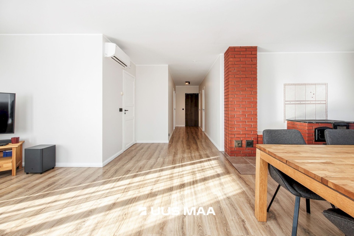 Rae vald, Rae küla, Roosipõõsa tee 7