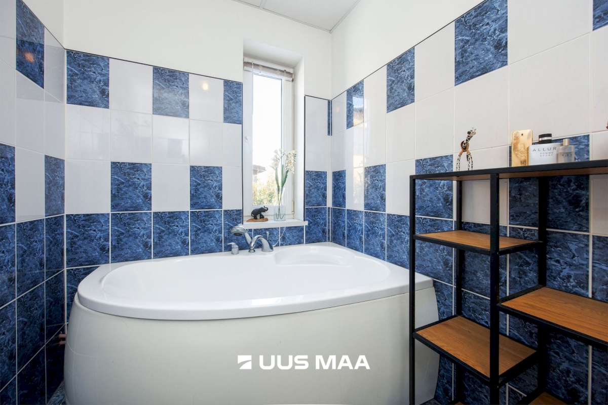 Rae vald, Rae küla, Roosipõõsa tee 7