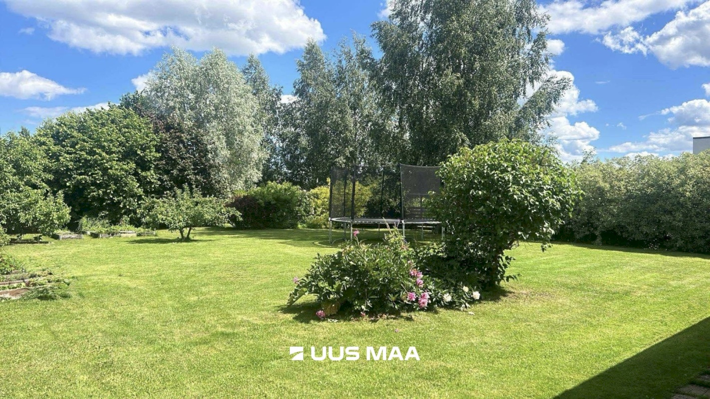 Rae vald, Rae küla, Roosipõõsa tee 7