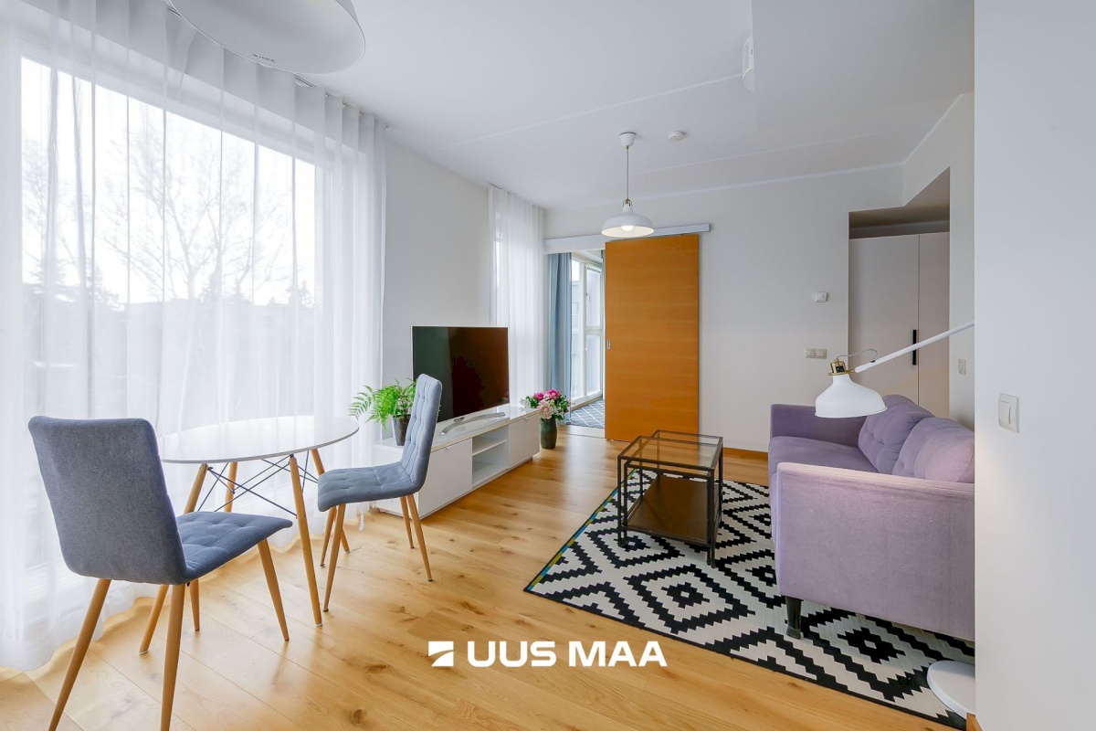 Tallinn, Kristiine linnaosa, Tihase tn 25