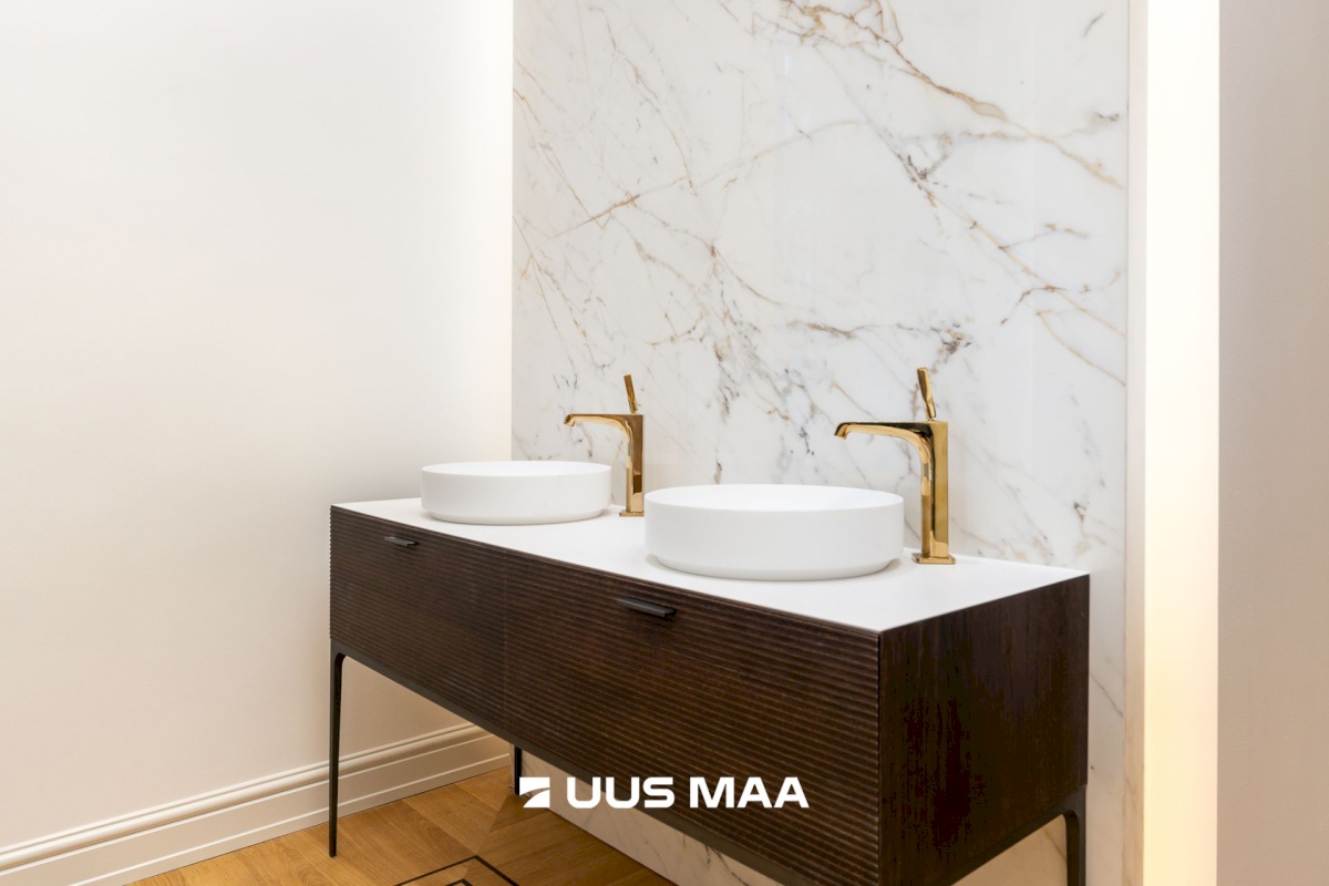 Tallinn, Kesklinna linnaosa, Vanalinna, Lai tn 13