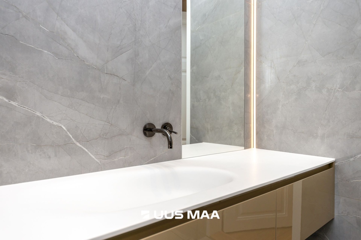 Tallinn, Kesklinna linnaosa, Vanalinna, Lai tn 13