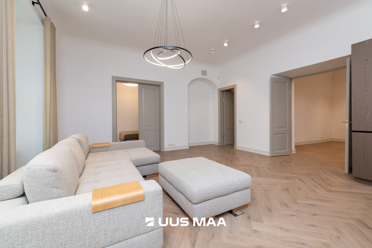 Tallinn, Kesklinna linnaosa, Vanalinna, Lai tn 13