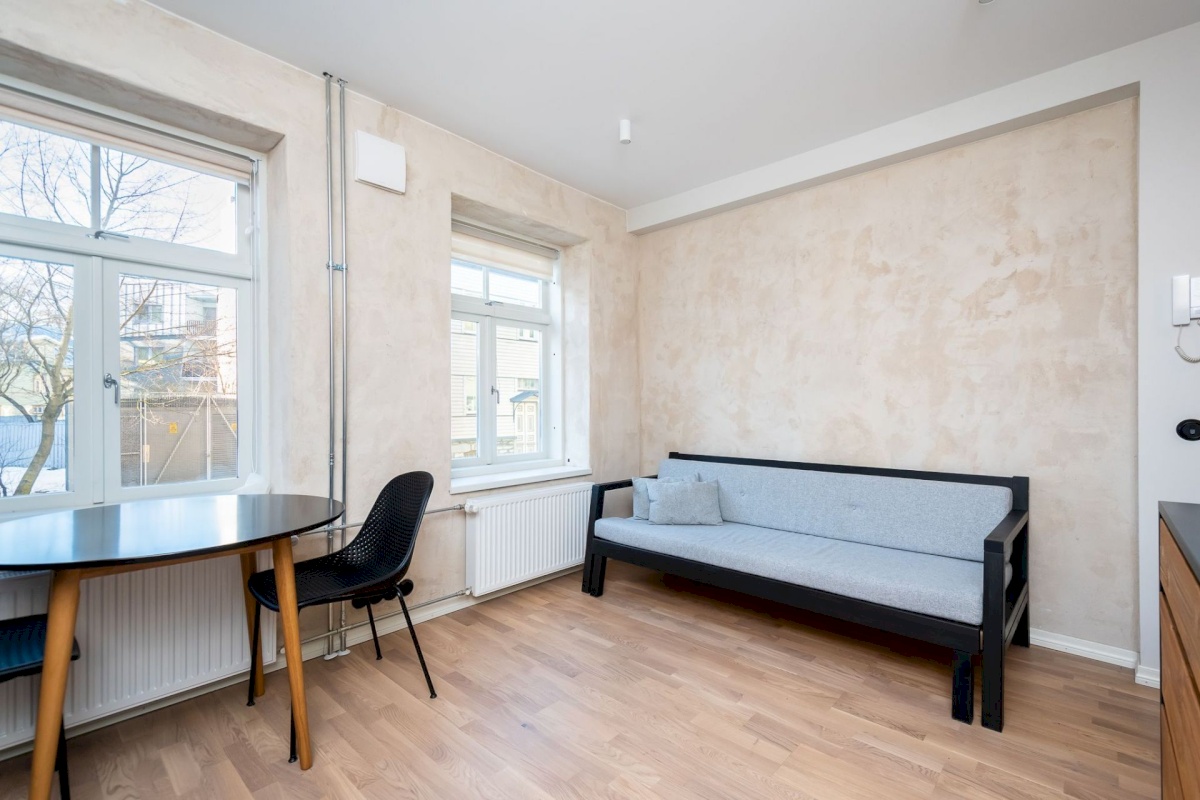 Tallinn, Kesklinna linnaosa, Uus Maailm, Luha 9