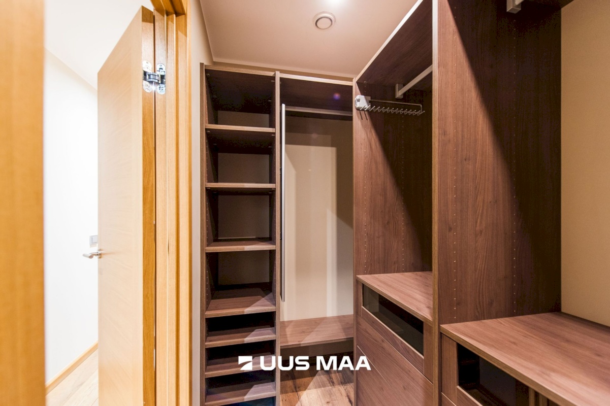 Tallinn, Põhja-Tallinna linnaosa, Kalamaja, Jahu 1