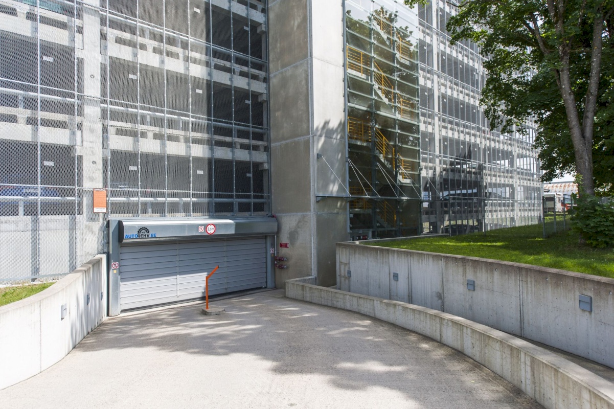 Tallinn, Mustamäe linnaosa, Kadaka, Pöörise 3