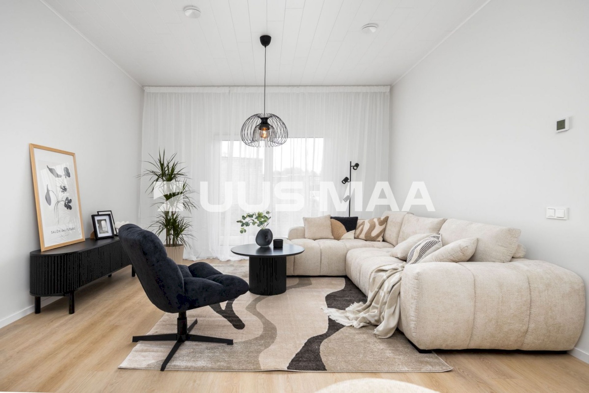 Anija vald, Kehra linn, C.R.Jakobsoni 1