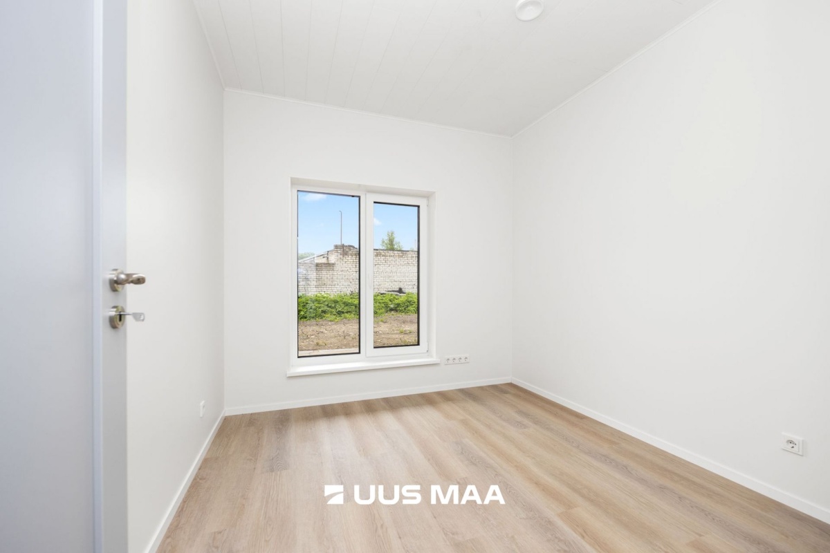 Anija vald, Kehra linn, C.R.Jakobsoni 1