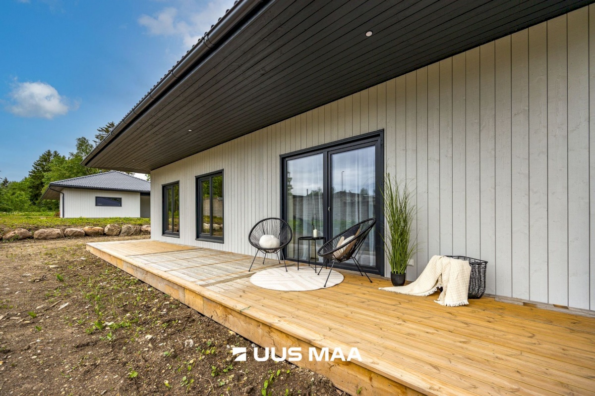 Anija vald, Kehra linn, C.R.Jakobsoni 1