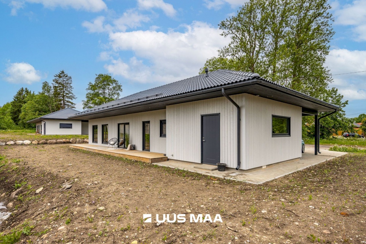 Anija vald, Kehra linn, C.R.Jakobsoni 1