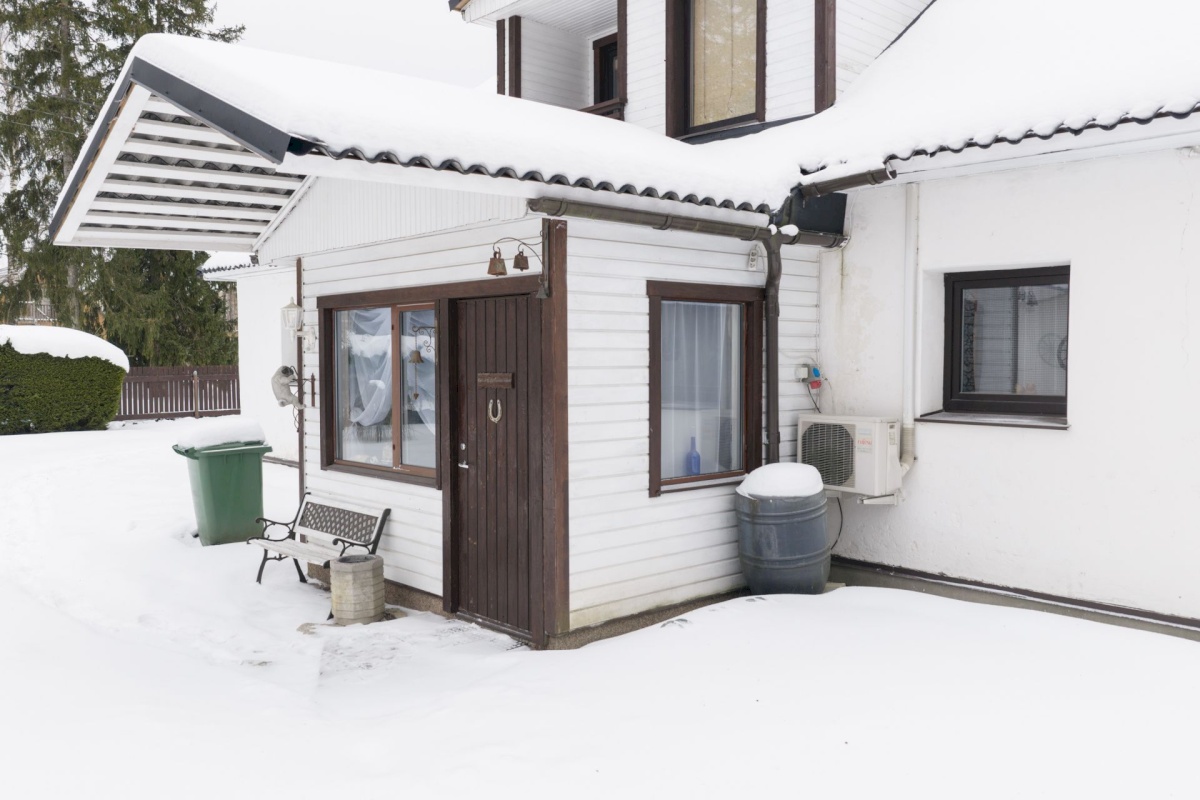 Lääne-Nigula vald, Taebla alevik, Papli pst 1