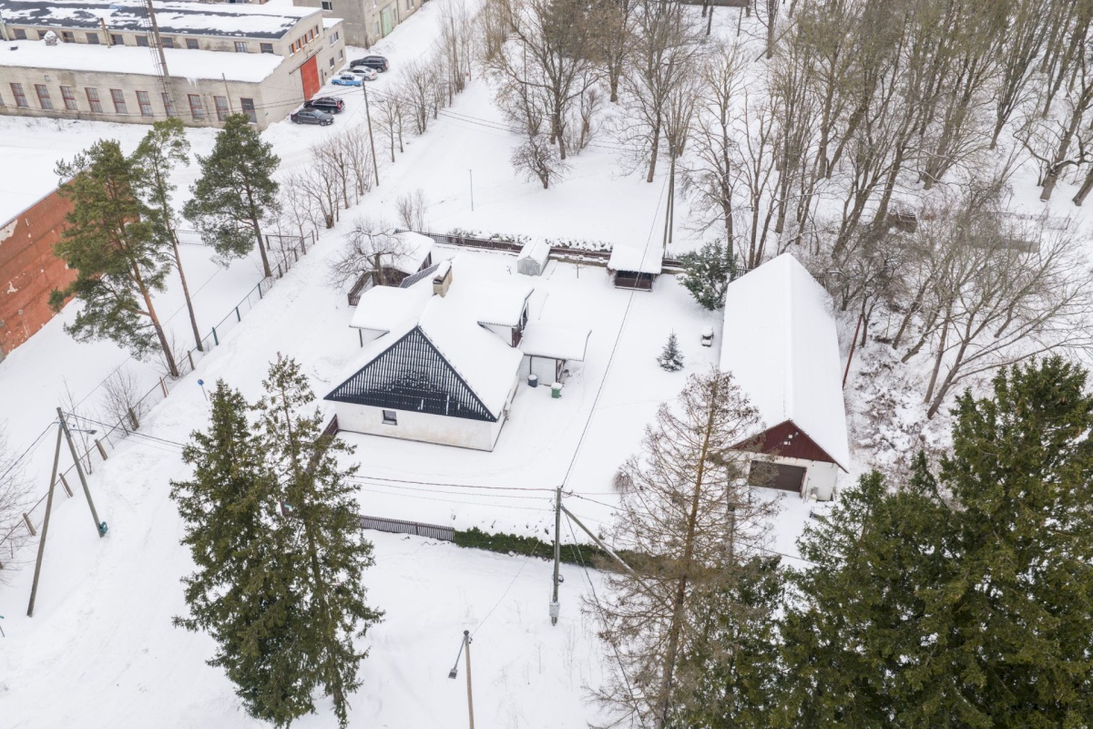 Lääne-Nigula vald, Taebla alevik, Papli pst 1