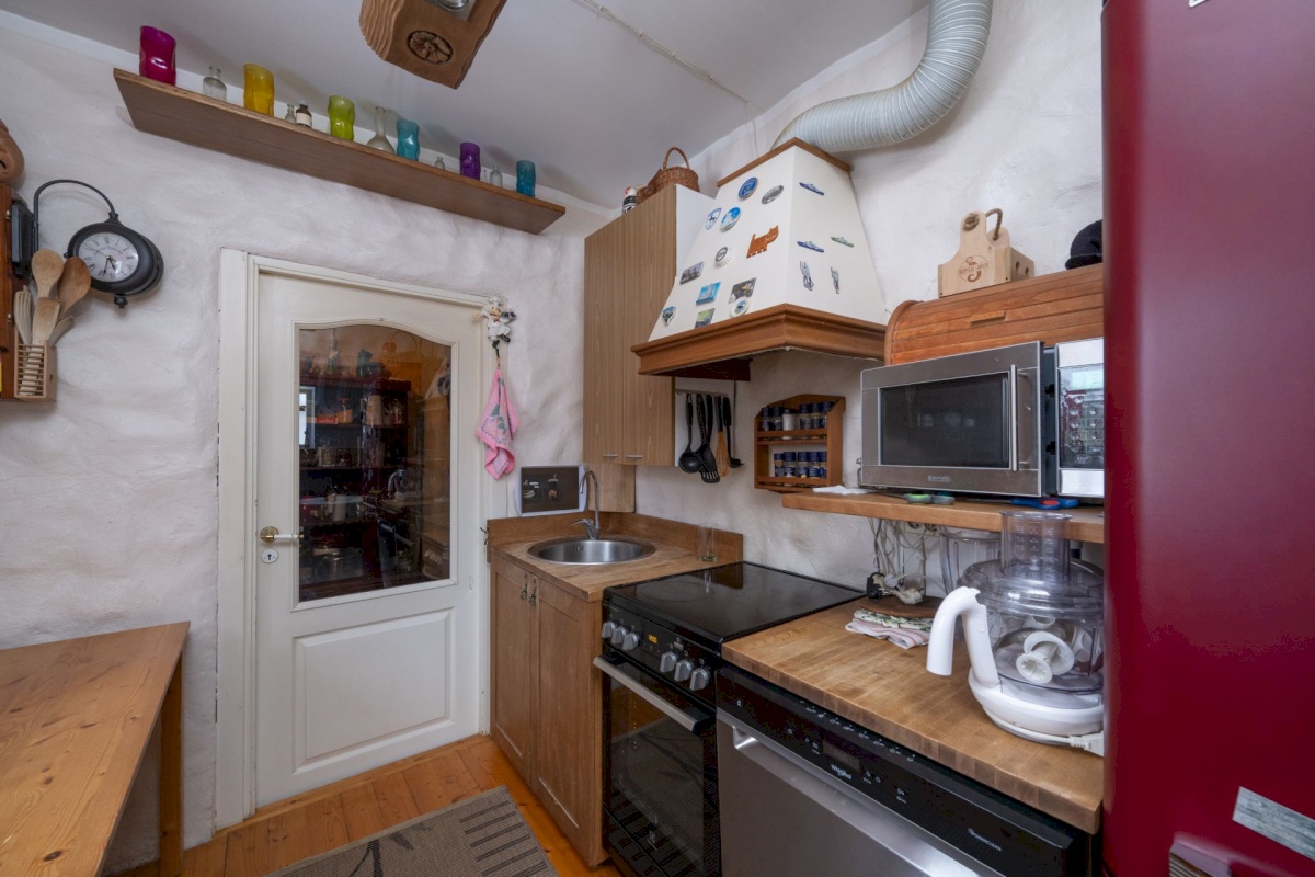 Lääne-Nigula vald, Taebla alevik, Papli pst 1