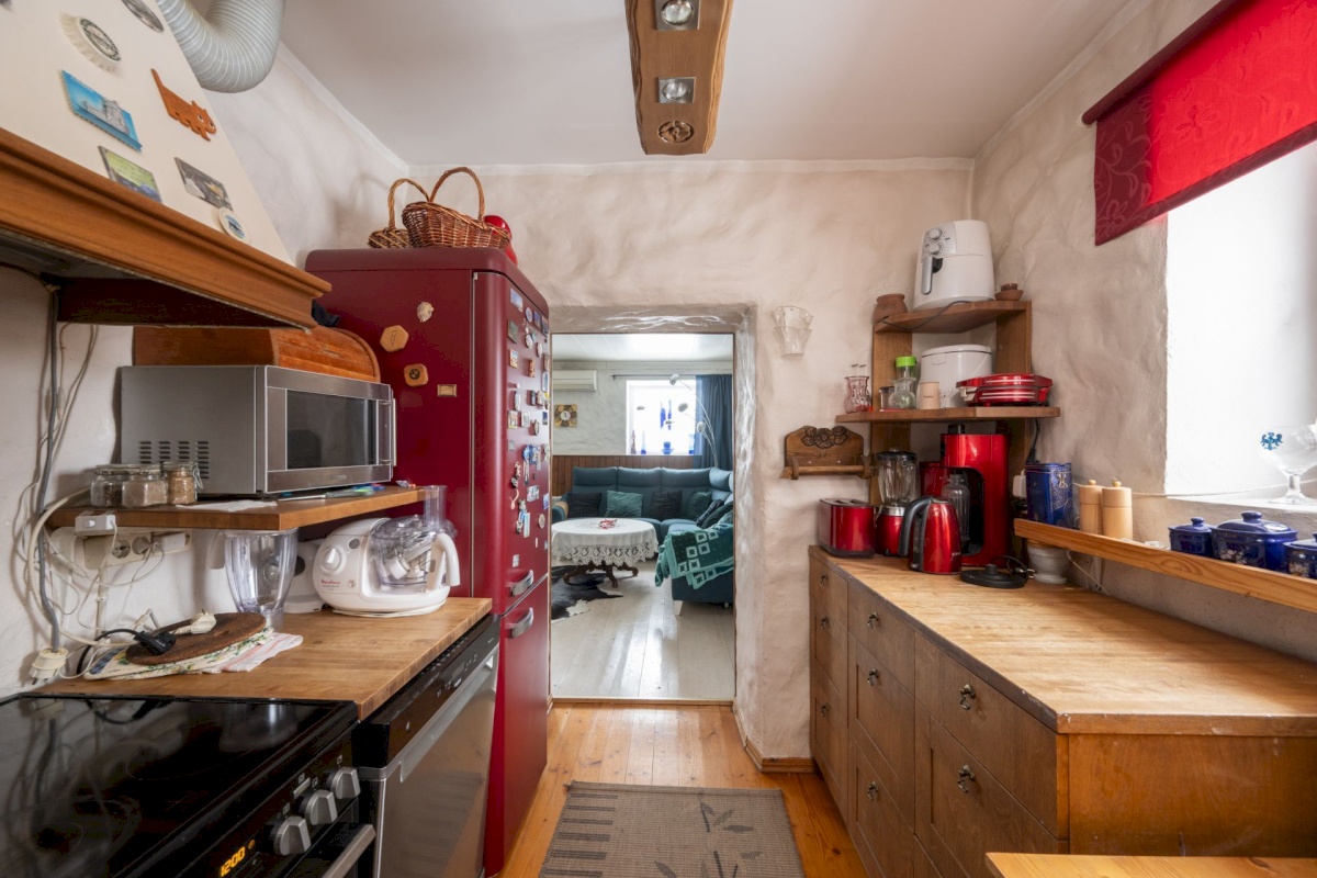 Lääne-Nigula vald, Taebla alevik, Papli pst 1