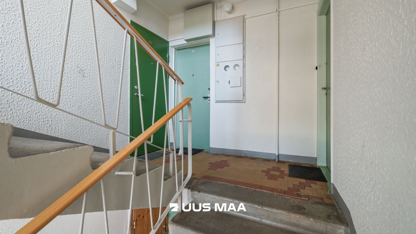 Tallinn, Mustamäe linnaosa, Mustamäe tee 100