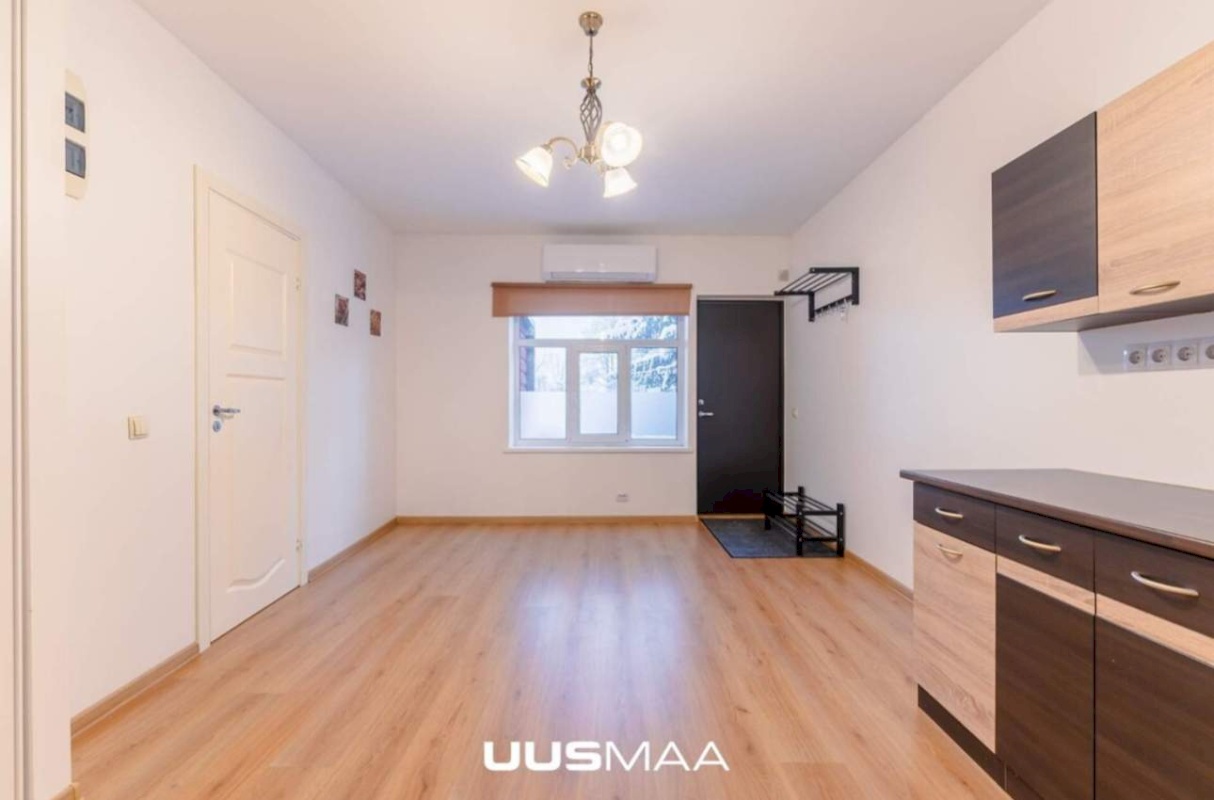 Rakvere linn, Aia tn 11