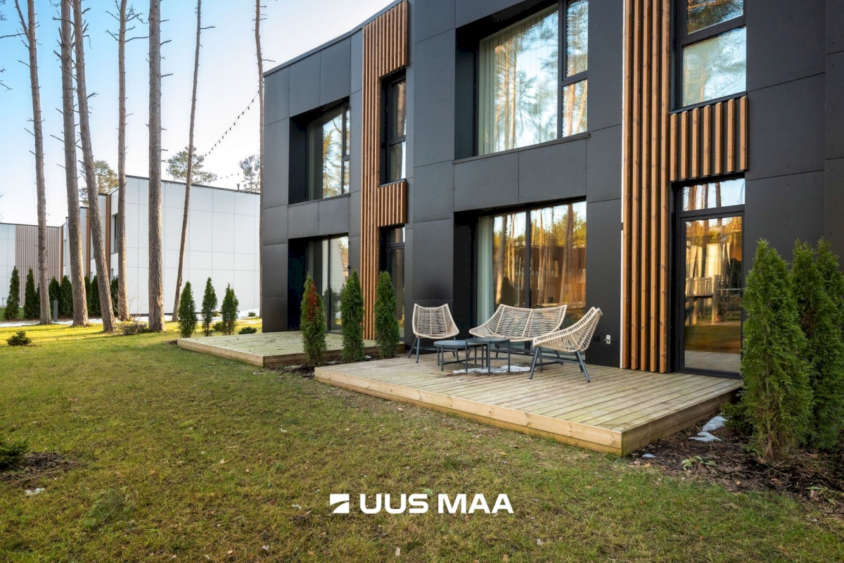 Viimsi vald, Haabneeme alevik, Laaneserva tee 8-2