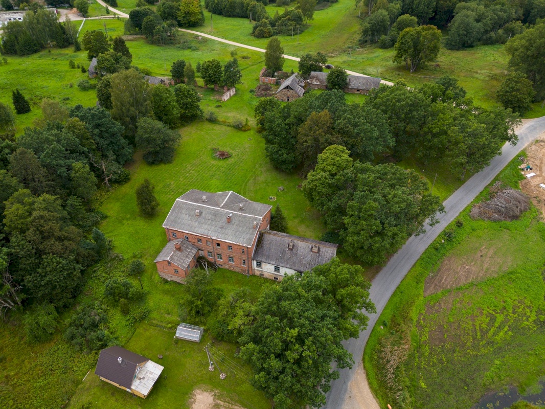 Rõuge vald, Luutsniku küla, Mõisa