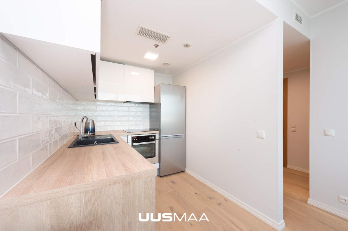 Tallinn, Kesklinna linnaosa, Ülemistejärve, Tartu mnt 84a