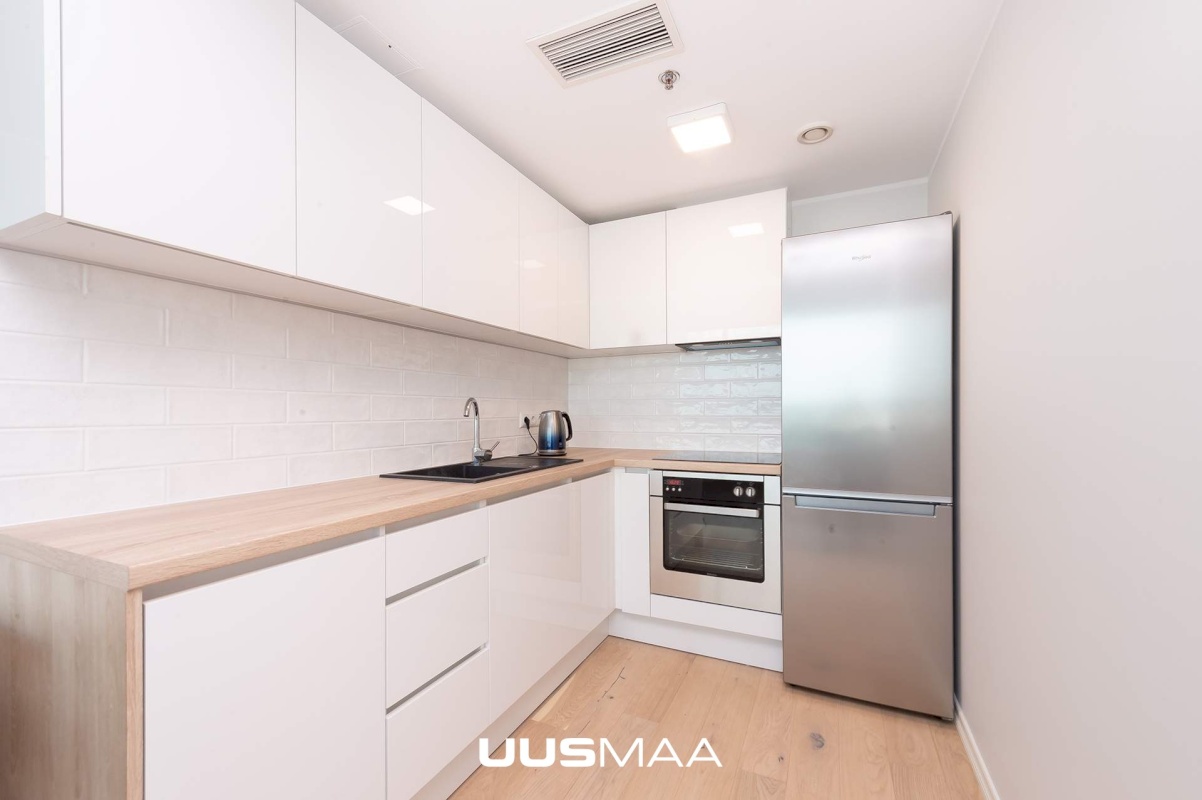 Tallinn, Kesklinna linnaosa, Ülemistejärve, Tartu mnt 84a