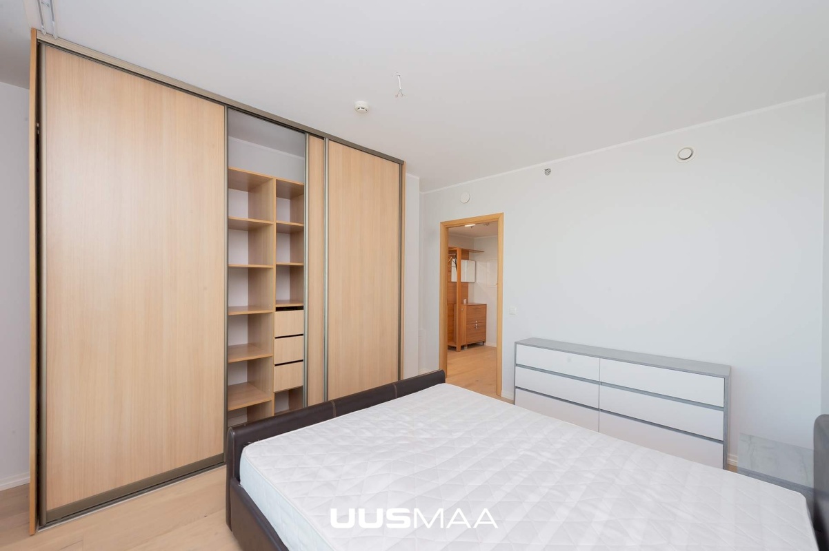 Tallinn, Kesklinna linnaosa, Ülemistejärve, Tartu mnt 84a