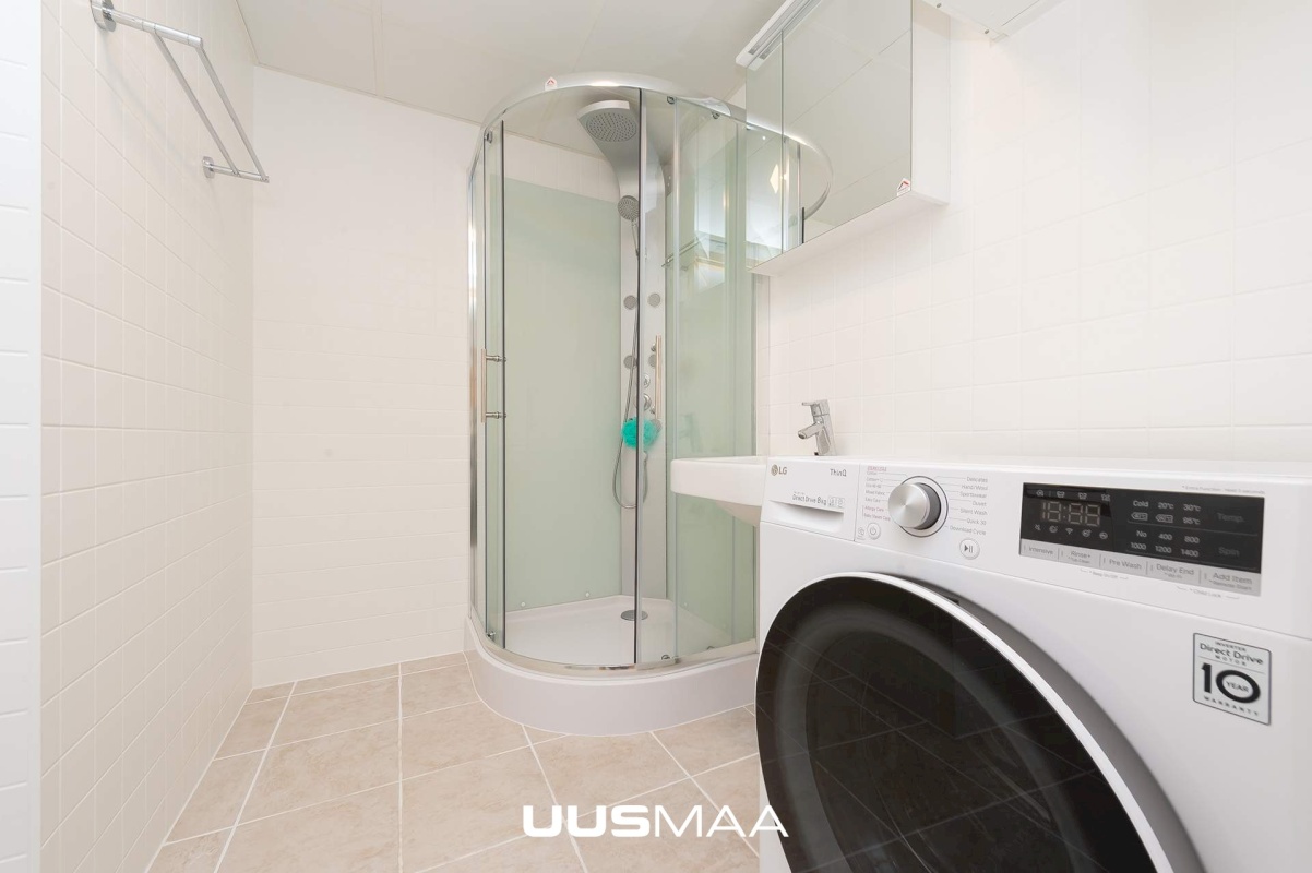 Tallinn, Kesklinna linnaosa, Ülemistejärve, Tartu mnt 84a