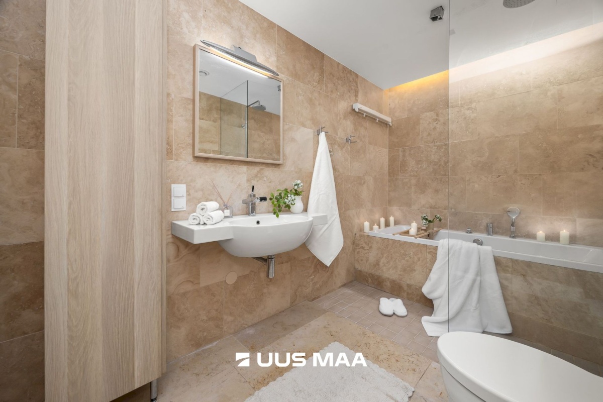 Tallinn, Nõmme linnaosa, Hiiu-Suurtüki 4/4