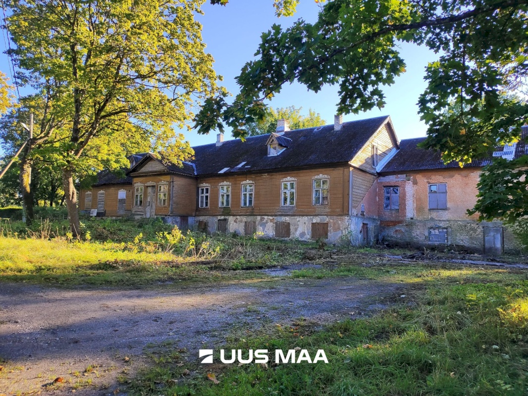 Harku vald, Kumna küla, Kumnamõisa tee 4