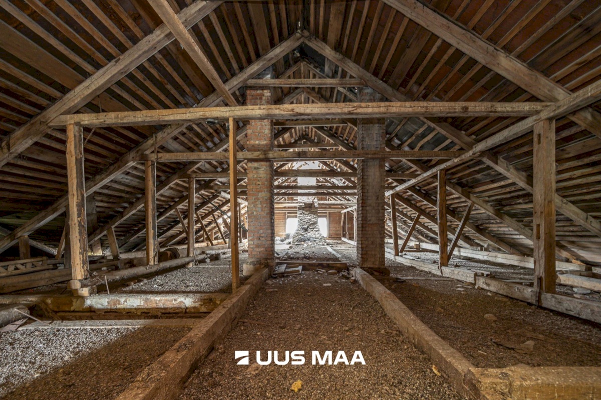 Harku vald, Kumna küla, Kumnamõisa tee 4