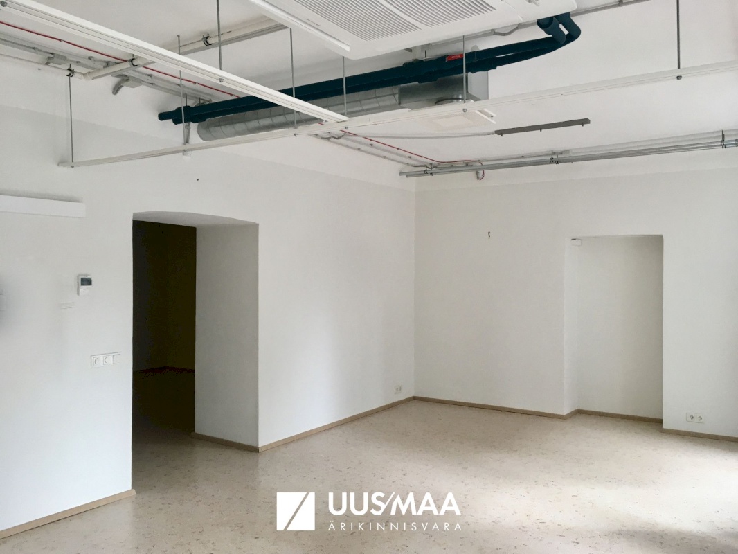 Tallinn, Kesklinna linnaosa, Maakri 19