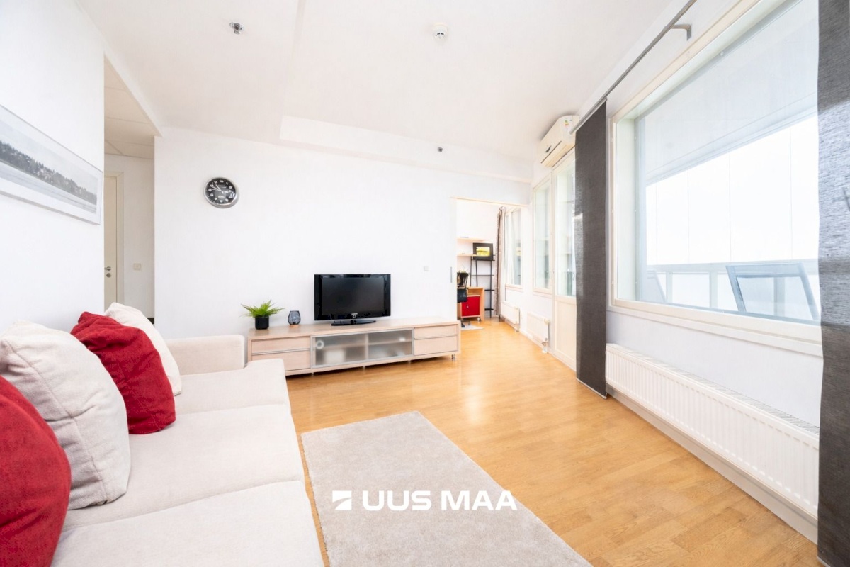 Tallinn, Kesklinna linnaosa, Kitseküla, Pärnu mnt 110