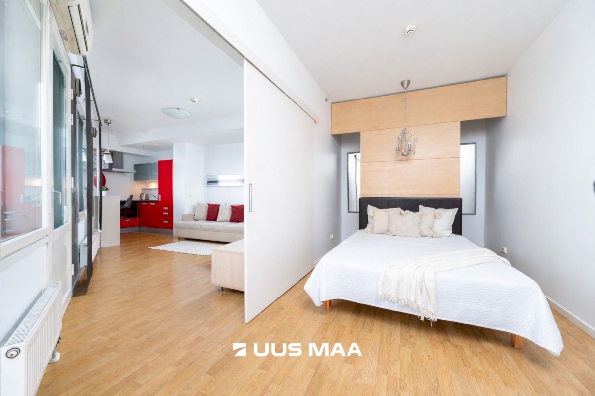 Tallinn, Kesklinna linnaosa, Kitseküla, Pärnu mnt 110