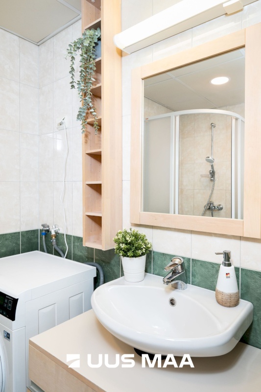 Tallinn, Kesklinna linnaosa, Kitseküla, Pärnu mnt 110