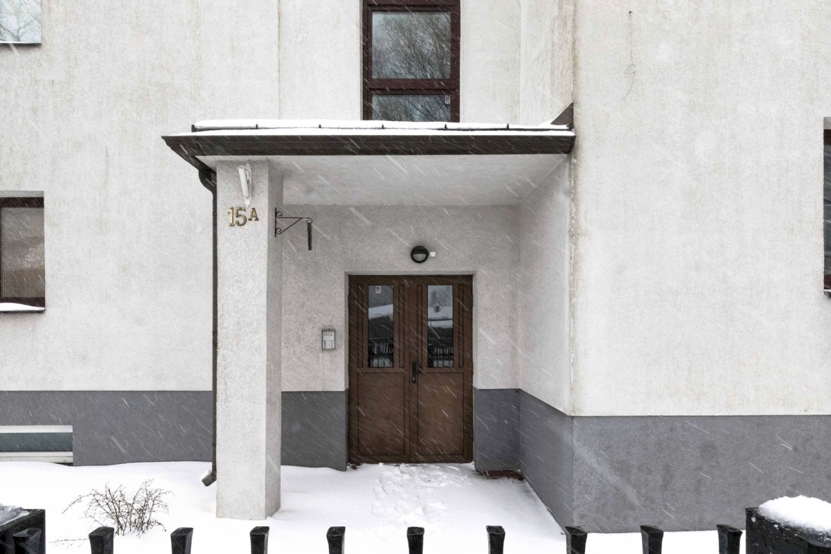 Pärnu linn, Pärnu linn, Rannarajoon, Aia tn 15A