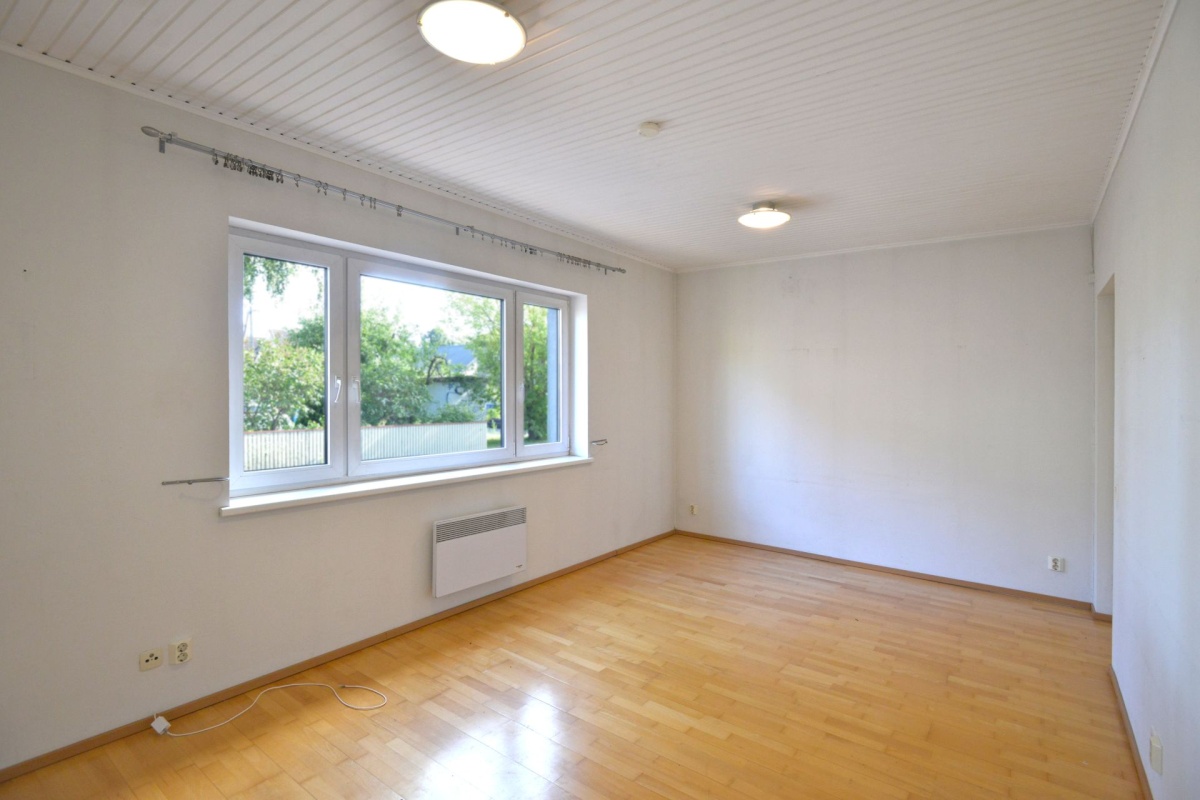 Pärnu linn, Pärnu linn, Rannarajoon, Aia tn 15A