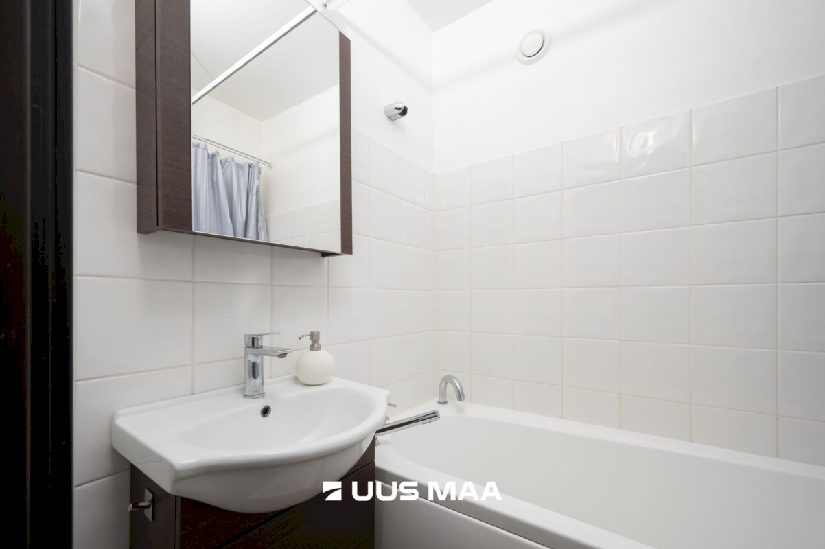 Kuusalu vald, Kiiu alevik, Torni 7