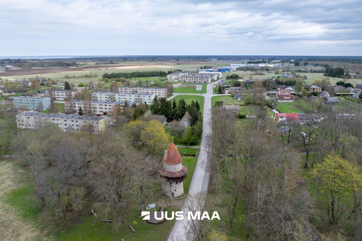 Kuusalu vald, Kiiu alevik, Torni 7