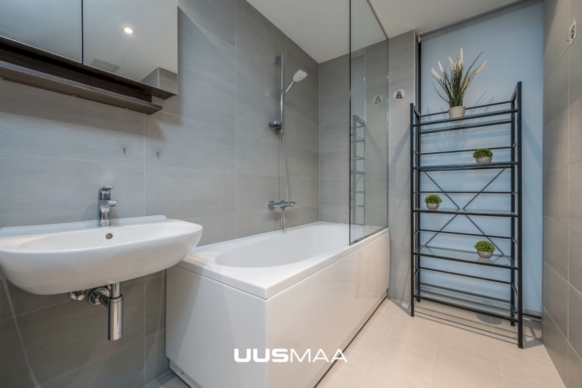 Tallinn, Kesklinna linnaosa, Raua, F. R. Kreutzwaldi 3