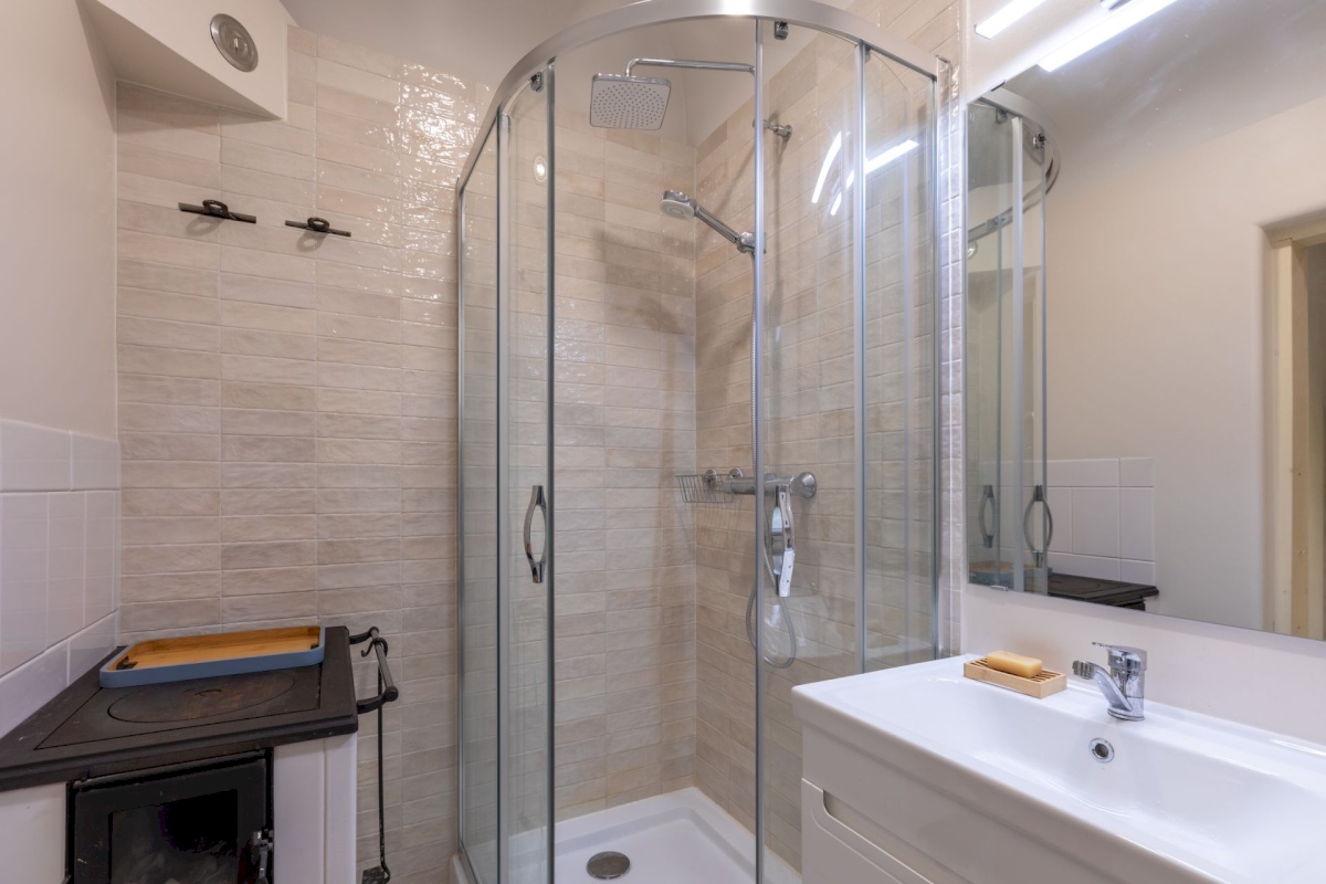 Pärnu linn, Pärnu linn, Kesklinn, Väike-Kuke 6