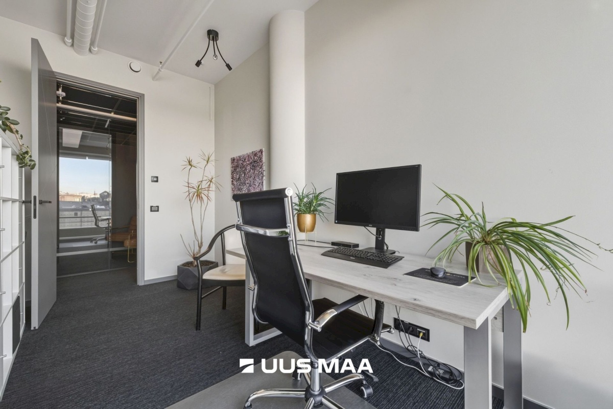 Tallinn, Kesklinna linnaosa, Südalinn, Ahtri 6A