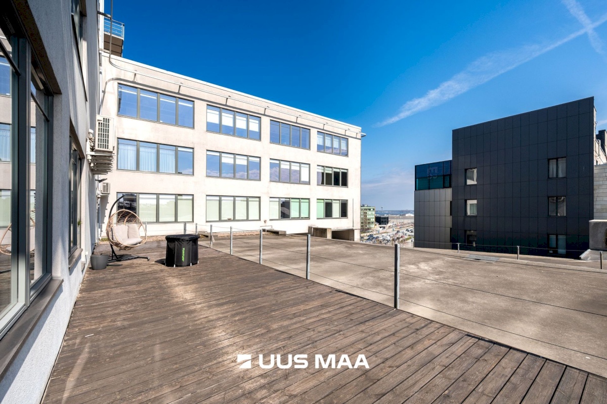 Tallinn, Kesklinna linnaosa, Südalinn, Ahtri 6A