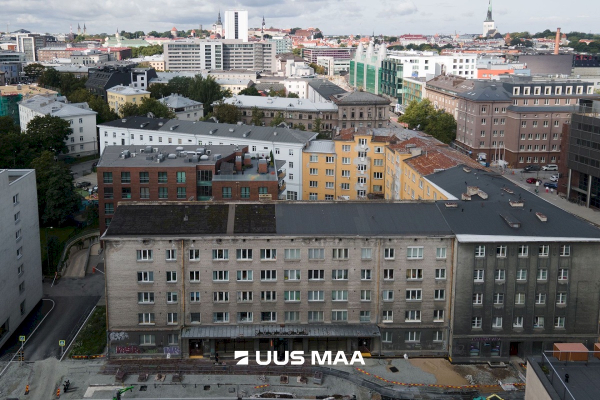 Tallinn, Kesklinna linnaosa, Kompassi, Pronksi 4