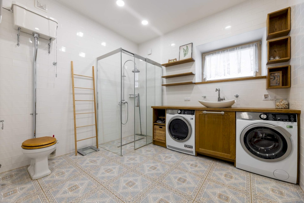 Tallinn, Kesklinna linnaosa, Narva mnt 57/2