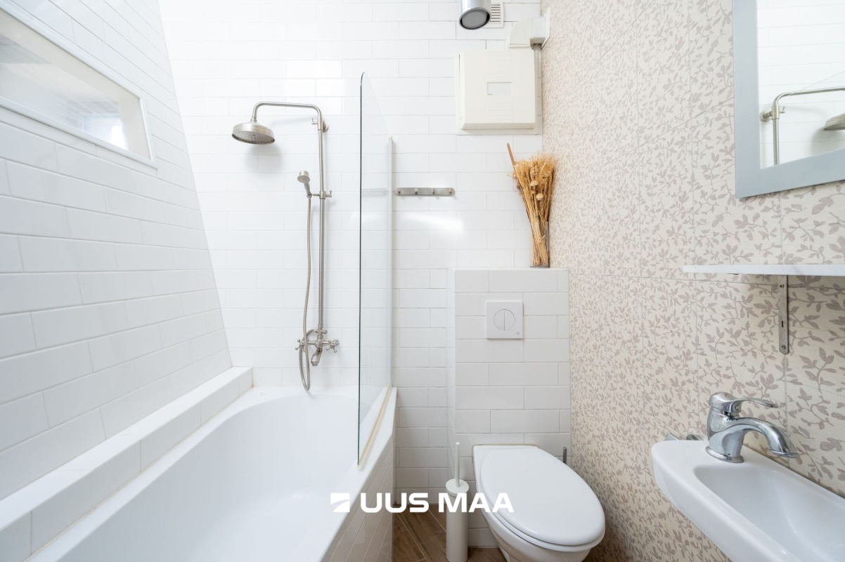 Tallinn, Kesklinna linnaosa, Narva mnt 57/2