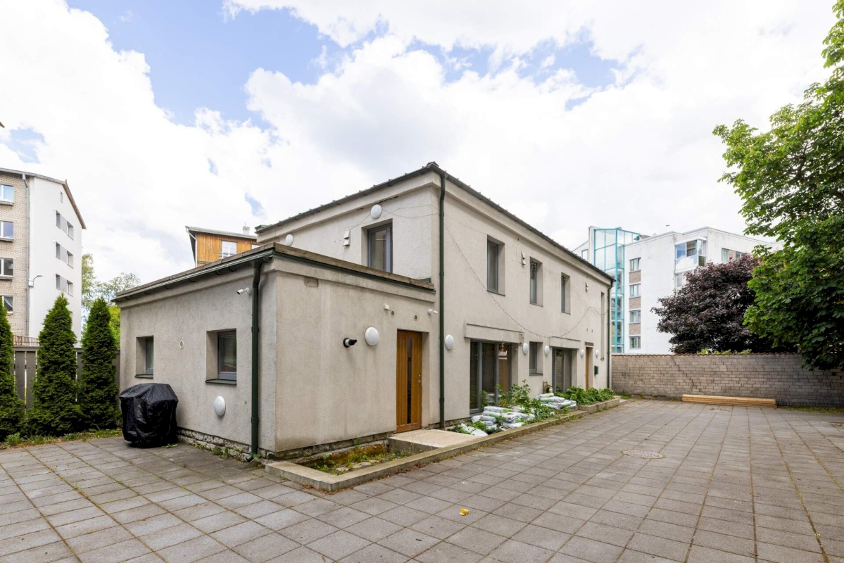 Tallinn, Kesklinna linnaosa, Kadriorg, Narva mnt 57/2