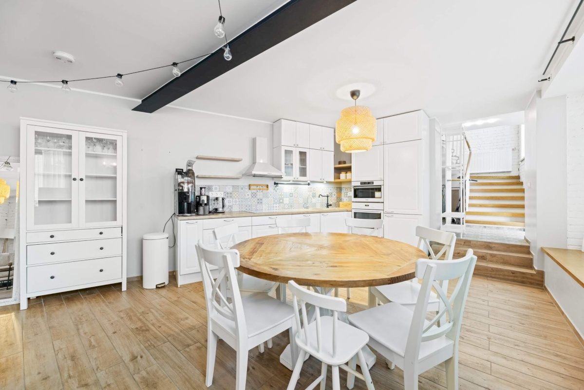 Tallinn, Kesklinna linnaosa, Kadriorg, Narva mnt 57/2